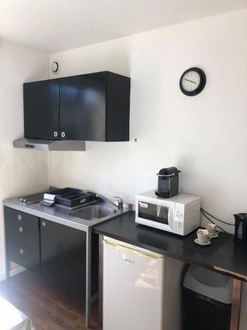 Jardin Fleury Apartment Gien Bagian luar foto